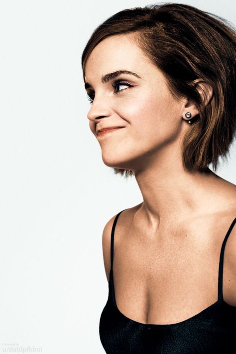 Emma Watson Short Hair, Emma Watson Wallpaper, Emma Watson Hair, Happy Hair, The Smile, Cortes De Cabello, Hair Dos, Emma Watson, Pixie Haircut