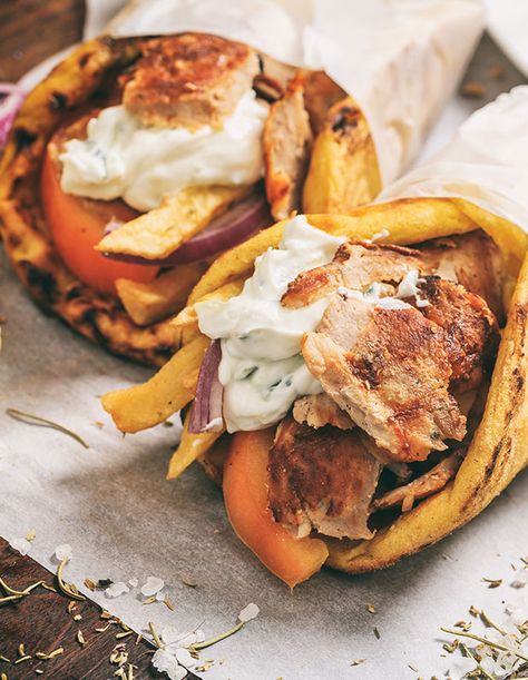 Gyros Pita, Gyro Pita, Gyro Wrap, Greek Gyros, Gyro Recipe, Thomas Keller, Doner Kebab, Chicken Gyros, Chicken Kebabs