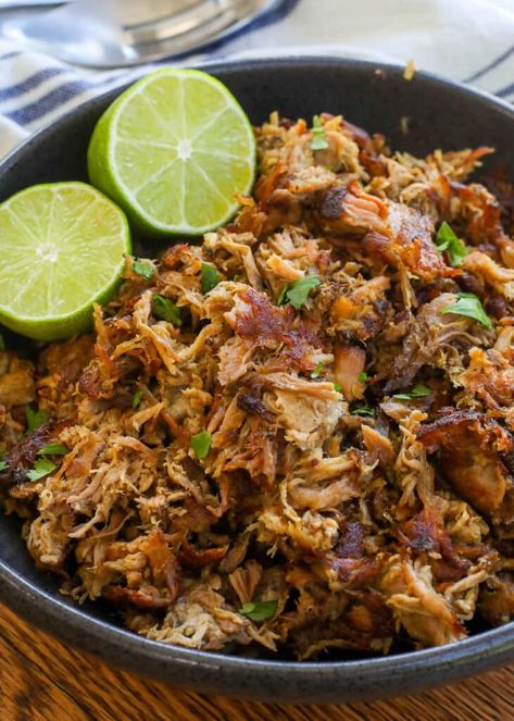 Pork Roast Tacos Crock Pots, Pork Loin Recipes Mexican, Carnitas Pork Loin, Boneless Pork Butts In The Crock Pot, Pork Loin Carnitas, Crockpot Carnitas Recipes, Carnitas Slow Cooker, Carnitas Recipes, Carnitas Crockpot