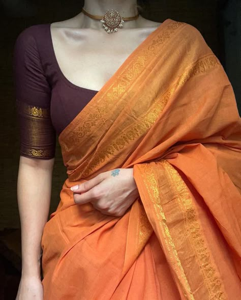 Kattam Saree, Cotton Saree Blouse Designs, Saree Wearing Styles, Simple Saree Designs, New Saree Blouse Designs, Orange Saree, Cotton Saree Designs, Fashionable Saree Blouse Designs, Desi Aesthetic