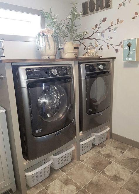 Laundry Room Ideas Pedestal, Pedestal Laundry Room Ideas, Laundry Room Pedestal Diy, Laundry Pedestal Diy, Modern Farmhouse Laundry, Laundry Stand, Laundry Room Pedestal, Modern Farmhouse Laundry Room, Transitional Laundry Room