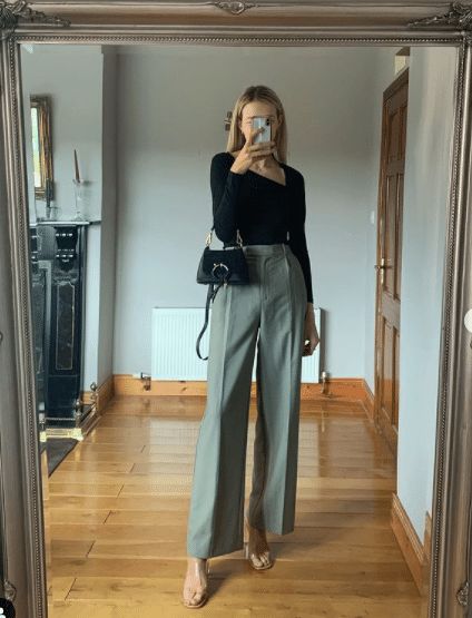 Brunch Date Outfits – 20 Outfits To Wear To A Brunch Date #fashionwear #outfitstyle #outfittrends Date Night Outfit Slacks, Date After Work Outfits, Trousers Date Outfit, Date Outfit Pants, Breakfast Outfit Winter, Serving Outfits, Formal Brunch Outfit, Drinks Outfit Evening, After Work Drinks Outfit