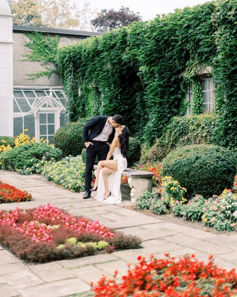 I love the look of this gorgeous engagement session! This garden was incredible to shoot in, and I love all the tones and colours! This truly was such a magical shoot! #emilymichelson #photography #beauty #style #fashion #engagement #cute #photoshoot #garden