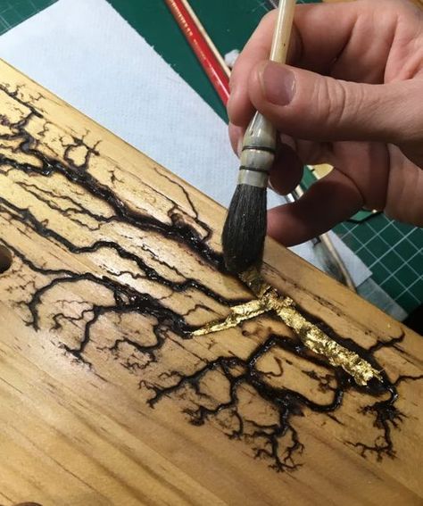 Electrocuted Wood, Electrified Wood, Burning Wood With Electricity, Lichtenberg Wood Burning, Cedar Projects, Wood Burned Gifts, Wood Etching, Beginner Wood Burning, Wood Burning Tips