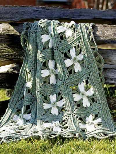 Dogwood Delight Afghan with free tutorial. Fan of crocheting? Join our group. Free pattern is here in PDF Motifs Afghans, Crochet Afghan Patterns Free, Crocheted Blanket, Crochet Afgans, Crochet Blanket Afghan, Crochet Vintage, Crochet Quilt, Manta Crochet, Afghan Patterns