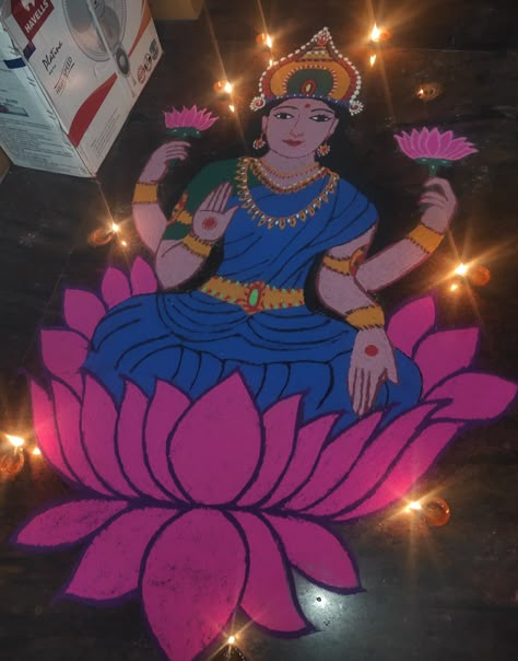 God Rangoli, Chalkboard Art Quotes, Rangoli Designs For Competition, Easy Rangoli Designs Videos, Very Easy Rangoli Designs, Rangoli Designs Photos, Rangoli Designs Simple Diwali, Rangoli Side Designs, Diwali Decoration Items