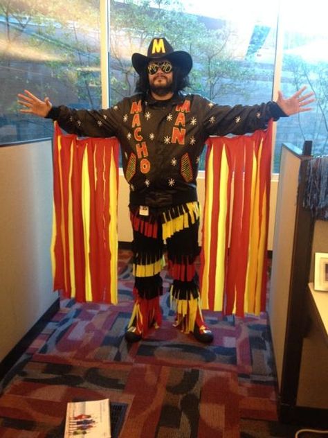 Finally got around to making this after years of procrastination and a fistfuls of Slim Jims to throw at passerby- Imgur 80's Costume Ideas, Wrestling Costumes, Randy Savage, Macho Man Randy Savage, Slim Jims, Halloween 2014, Macho Man, Halloween 2016, Halloween Costumes Makeup