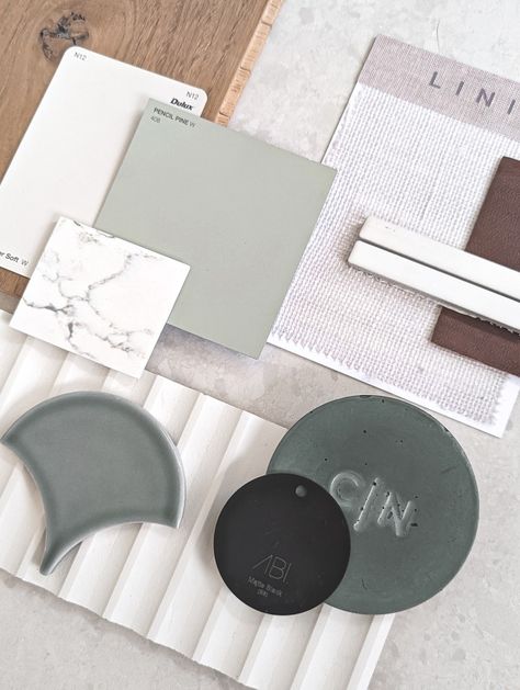 Moody green inspired bathroom Moodboard. interior flatlay for upcoming bathroom renovation Bathroom Moodboard, Moody Interior Design, Moody Interiors, Sample Board, Timeless Interiors, Material Board, Out Of My Comfort Zone, Color Scale, Bespoke Interiors