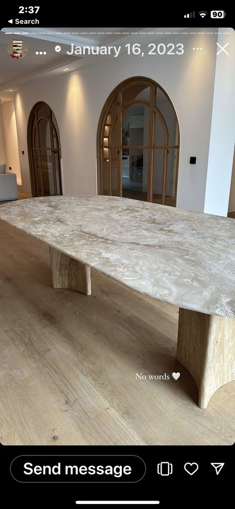 Trendy Home Decor, Dining Table Marble, Minimalist Living, Marble Table, Dream Decor, Dream House Decor, Dining Room Design, Interior Inspo, House Inspo