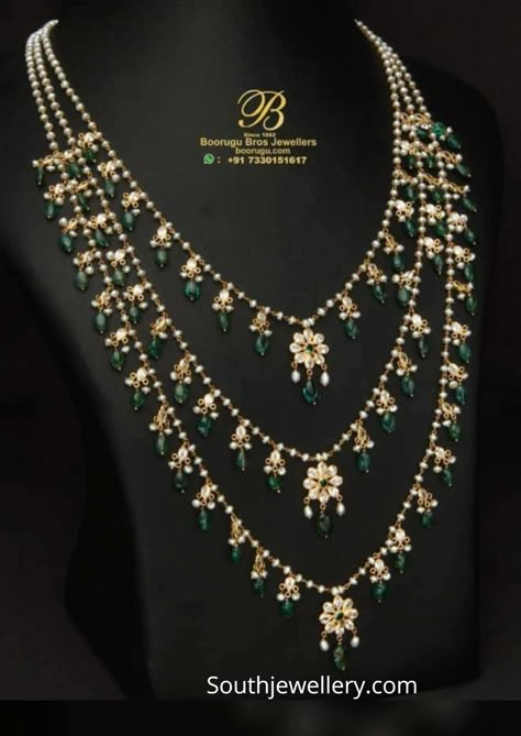 22k layered pearl necklace adorned with pearls, uncut diamonds and emerald beads by Boorugu Bros jewellers. Layered Pearl Necklace, Gold Necklace Indian, Jewellery Bridal, Pearl Jewelry Design, Jewellery Wedding, Gold Jewelry Simple Necklace, Pearl Necklace Designs, Gold Necklace Indian Bridal Jewelry, Beaded Necklace Designs