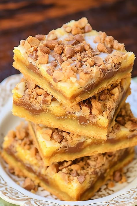 Toffee Cake Bars, Cake Box Bars, Cake Mix Toffee Bars Condensed Milk, Cake Mix Toffee Bars, Chocolate Toffee Bars, Toffee Cheesecake, Homemade Cake Mixes, Cake Mix Cookie Bars, Cake Batter Cookies