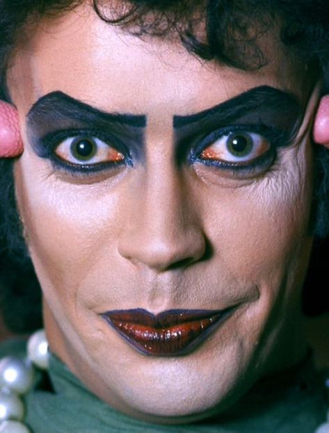 Frank N Furter Makeup, Rocky Horror Picture Show Costume, Rocky Horror Costumes, Tim Curry Rocky Horror, Frank N Furter, Show Makeup, Rocky Horror Show, Tim Curry, The Rocky Horror Picture Show