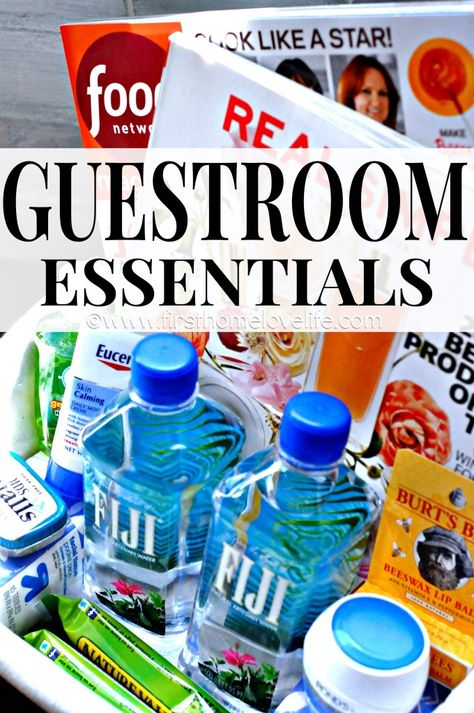 Great ideas to make your guests feel at home! Including lists of items to purchase ahead of time! Guest Room Essentials, Deco Studio, Bedroom Essentials, Up House, Spare Bedroom, Overnight Guests, Spare Room, Room Essentials, Guest Bedrooms