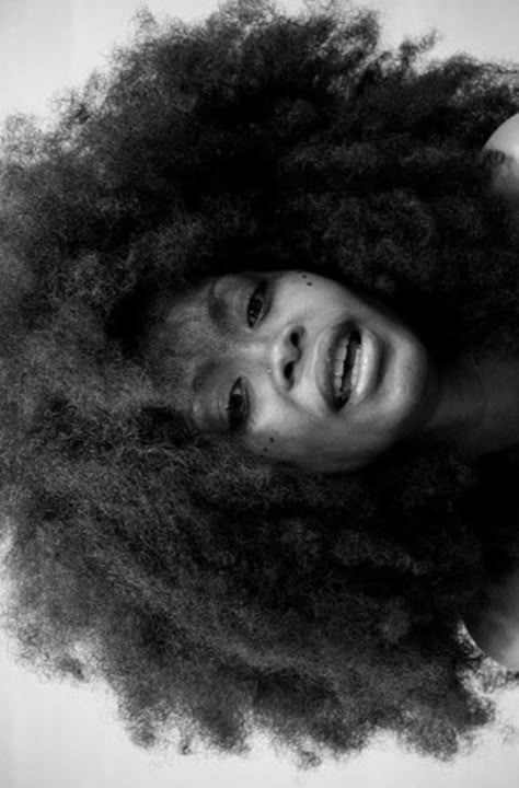 Erykah Badu Hair Afro, Erykah Badu, Beautiful Natural Hair, Natural Hair Beauty, 4c Hair, Natural Hair Inspiration, Hair Crush, Girly Art, Afro Hairstyles