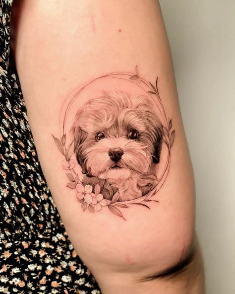 Gizmo Tattoo, Pet Memorial Tattoos, Tattoo Perro, Marley Tattoo, Dog Face Drawing, Cool Tattoos For Women, Tattoo Pet, Puppy Tattoo, Pet Memorial Tattoo