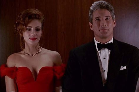 Pretty Woman Opera, Pretty Woman Necklace, Pretty Woman Red Dress, Pretty Woman Film, Romance Scenes, Woman Red Dress, Hollywood Romance, Pretty Woman Movie, Kelly Lebrock