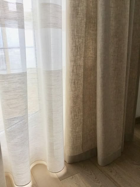 Beige Curtains Living Room, Modern Curtain Design, Entryway Table Ideas, Diy Window Treatments, Living Room Decor Curtains, Diy Window, The Curtains, Curtains Living, Aesthetic Home Decor