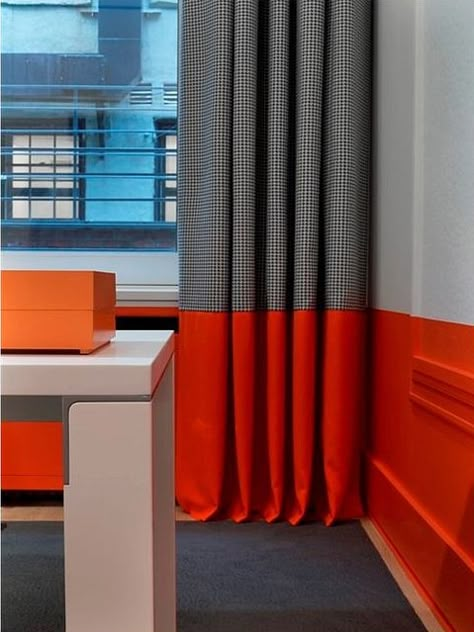 Colour Block Curtains, Curtains With White Walls, Two Tone Curtains, Curtain Detail, Painting Stripes On Walls, Color Block Curtains, Roman Curtains, Painted Curtains, Curtains Classic