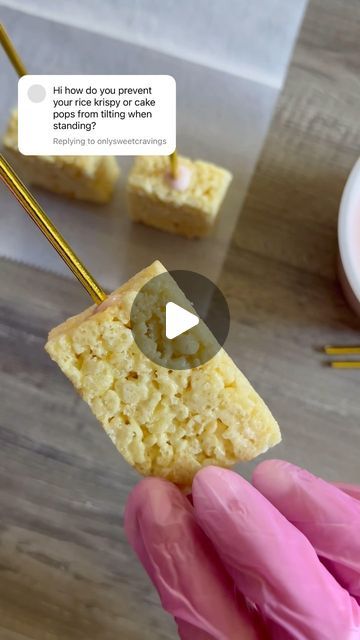 Anay Munoz on Instagram: "When it comes to Rice Krispies, shaping is a must! I use a scraper to shape all the sides so it stands perfectly straight. Like and share if this helped💞💞 #ricekrispytutorial" Rice Crispy Treats Ideas On A Stick, Rice Crispy Treat Decorating Ideas, Rice Krispie On A Stick, Rice Crispy Treats On A Stick, Groovy Rice Krispies, Rice Crispy Dipped In Chocolate, How To Dip Rice Krispies In Chocolate, Decorating Rice Krispie Treats, How To Decorate Rice Krispie Treats