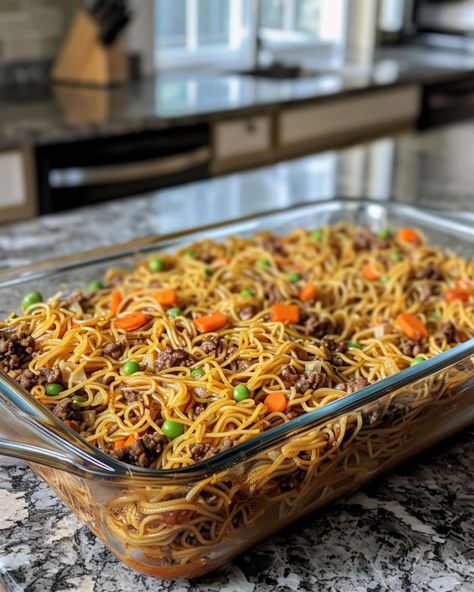 Whoa, had no idea I could make my favorite takeout in casserole form! What a life hack! Dessert Casseroles Recipes, Recipes With Chow Mein Noodles, Ground Beef Chow Mein Casserole, Unique Supper Ideas, Chinese Casserole Recipes, Hamburg Casserole Recipes, Ground Beef Chinese Recipes, Casserole Recipes For Dinner Ground Beef, Chinese Hotdish