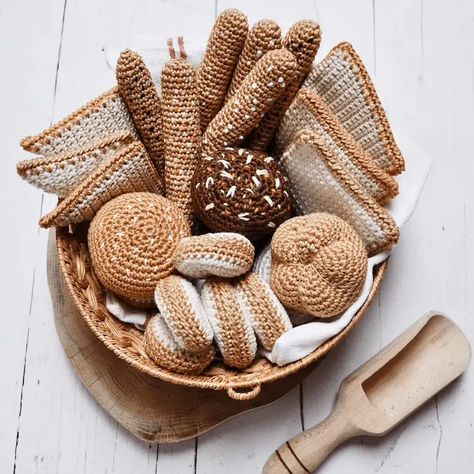 Crochet Bread, Crochet Breakfast, Food Amigurumi, Kids Kitchen Accessories, Product Inspiration, Pretend Play Food, Toasted Bread, Bunny Crochet, Crochet Food