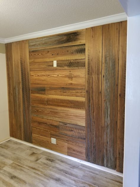 Pine Accent Wall, Mountain Home Decorating, Barnwood Accent Wall, Interior Wall Ideas, Reclaimed Wood Diy, Single Wide Mobile Homes, Wood Wall Design, I Am Home, Built In Shelves Living Room