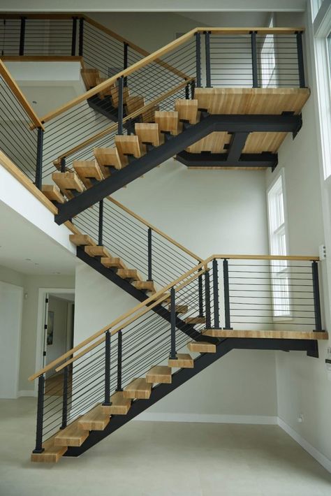 Switchback Stairs, Modern Staircase Railing, Steel Stairs Design, Stairs Railing, Steel Railing Design, Staircase Design Modern, Staircase Railing Design, Stair Design, Stair Railing Design