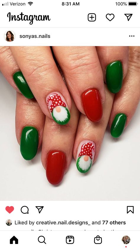 Christmas Gnome Nail Ideas, Christmas Nails With Gnomes, Gnome Nails Fall, Nails With Gnomes, Gnome Nails Christmas, Christmas Gnomes Nail Art, Gnome Xmas Nails, Christmas Nails Gnome, Grinch Nails Designs Easy