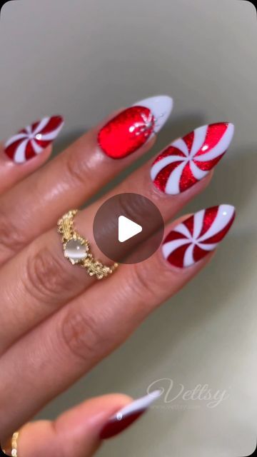 Vettsy on Instagram: "❤️ Cat Eye Peppermint Candy Christmas Nails for your Holiday nail inspiration ✨  🛒Products Used: ✨Hema-Free Super Cat Eye Gel ✨Hema-Free Gel-Passion/Young Love ✨Chrome Painting Gel-Silver  👉 Shop the same nail supplies via my bio or visit vettsy.com  Follow @vettsystore & @vettsynails for more nail inspiration 🧚‍♀️  👭Tag friends who would like this👭  #vettsynails #nailsathome #christmasnails #christmasnailsart #holidaynails #peppermintcandy #rednails #cateyenails #redcateyenails #magneticnails #magneticgelpolish #glitternails" Red And White Cat Eye Nails, Christmas Nails Cateye, Christmas Nails Cat Eye, Cat Eye Nails Design Ideas, Christmas Cat Eye Nails, Holiday Chrome Nails, Cat Eye Christmas Nails, Velvet Nails Design, Chrome Christmas Nails