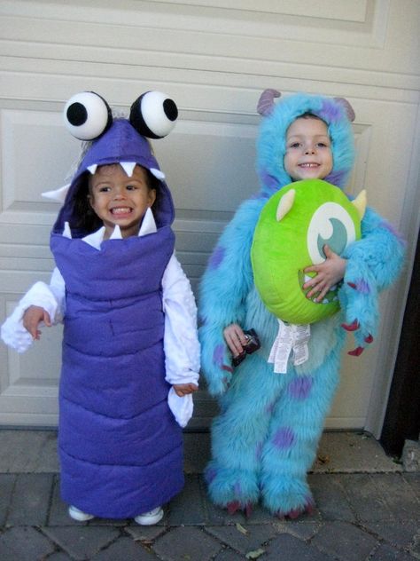 Monsters Inc Halloween Costumes, Monsters Inc Halloween, Sully Costume, Boo Costume, Monsters Inc Boo, Monster Inc Birthday, Homemade Costumes, Halloween Costume Contest, Group Costumes