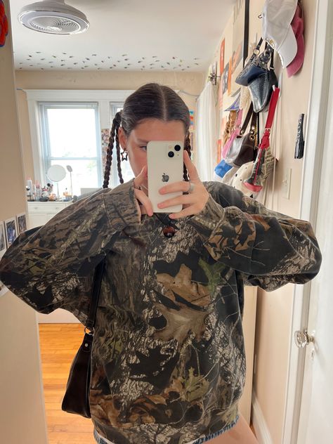 Camo Sweater Outfit, Camo Sweatshirt Outfit, Camo Shirt Outfit, Camo Aesthetic, Aesthetic Long Sleeve, Braided Pigtails, Camo Outfit, Long Sleeve Shirt Outfits, Camo Crewneck