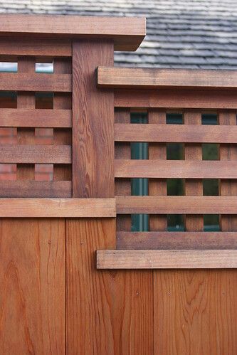 Floradora: Gates and Fences to Aspire To Sliding Gate Design, Gate Design Ideas, Japanese Fence, Japanese Gate, Gates And Fences, Japanese Homes, Wood Partition, Backyard Gates, Garden Gates And Fencing