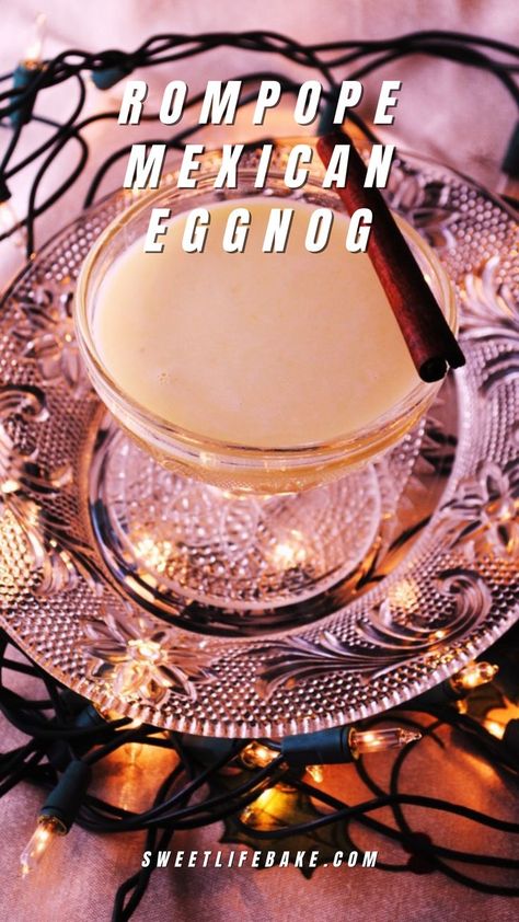 Rompope – Mexican Eggnog Mexican Eggnog Recipe, Fall Treats Recipes, Craft Beer Recipes, Frozen Drink Recipes, Champagne Recipes Cocktails, Frozen Cocktail Recipes, Creamy Eggs, Eggnog Recipe, Frozen Cocktails