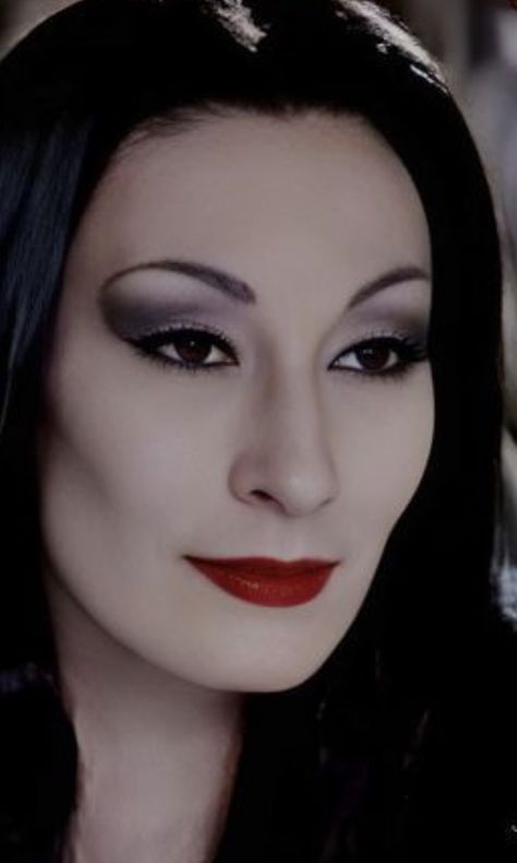 Adams Family Morticia Makeup, Morticia Hairstyle, Morticia Addams 90s, Morticia And Wednesday Tattoo, Addams Family Inspired Photo Shoot, Anjelica Huston Morticia, Morticia Adams Halloween Costumes, Morticia Adam’s Make Up, Wednesday Morticia Addams