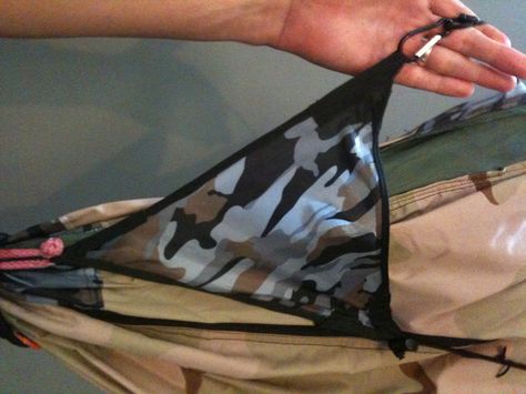 How to make DIY Camping Hammock underquilt suspension Triangle adapters Hammock Underquilt, Camping Gear Diy, 1000 Lifehacks, Diy Hammock, Affordable Vacations, Hammock Accessories, Camping Hammock, Ultralight Backpacking, Diy Camping