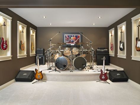 Music Bedroom Decor, Casa Rock, Studio Music Room, Boys Room Diy, Ruangan Studio, Contemporary Basement, Music Room Design, Music Bedroom, Drum Room