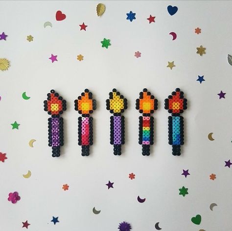 Birthday Hama Beads, Happy Birthday Perler Beads, Birthday Perler Beads, Hamma Beads Ideas, Easy Perler Bead Patterns, Perler Creations, Pearl Beads Pattern, Easy Perler Beads Ideas, Perler Bead Templates