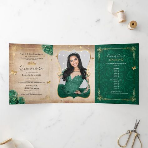 Gold Quinceanera Invitations, Tiara Pictures, Gold Quinceanera Theme, Emerald Green Quinceanera Theme, Green Quinceanera Theme, Roses Butterfly, Rose Gold Quinceanera, Cards With Butterflies, Quinceanera Theme