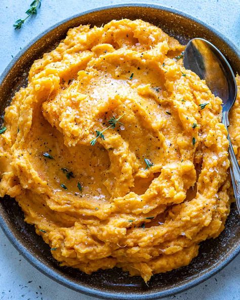 Easy and Healthy Mashed Sweet Potatoes | Healthy Fitness Meals Healthy Mashed Sweet Potatoes, Mashed Sweet Potato Recipes, Mashed Potato Cake Recipe, Easy Mashed Sweet Potatoes, Mashed Sweet Potatoes Healthy, Mashed Sweet Potatoes Recipe, Potatoes Healthy, Sweet Potato Recipes Mashed, Sweet Potato Dinner