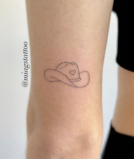 Cowboy Hat Tattoo Small Simple, Y’all Tattoo, Cowboy Hat Tattoo Placement, Western Hat Tattoo, Matching Cowboy Hat Tattoos, Cowboyhatt Tattoo, Cowboy Hat Tattoo For Women, Fine Line Cowboy Hat Tattoo, Nashville Inspired Tattoos