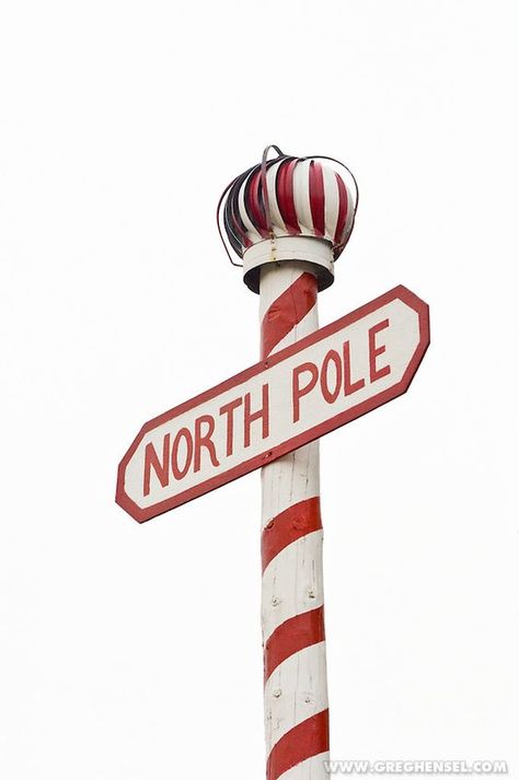 North Pole Aesthetic, Pole Aesthetic, Santa North Pole, Ella Enchanted, Santa's Village, Christmas Cottage, Holly Berry, Grinch Stole Christmas, Santa Ornaments