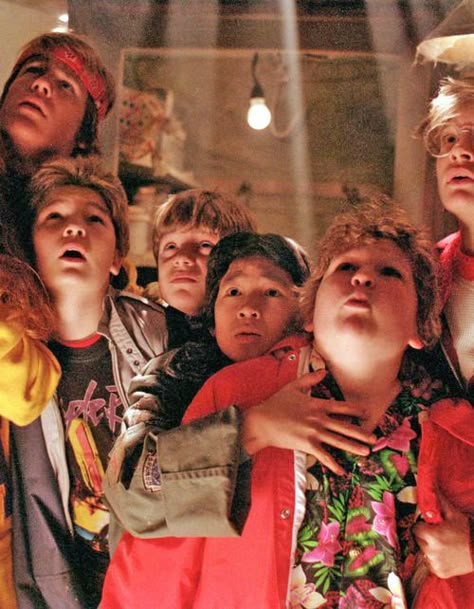 ♥♥♥ Goonies 1985, Goonies Never Say Die, Chris Columbus, Pier Paolo Pasolini, The Goonies, 90s Movies, Goonies, 80s Movies, Karate Kid