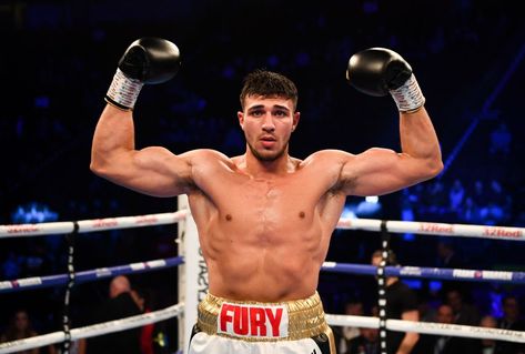 Fury Aesthetic, Tommy Fury, Maura Higgins, Boxing Match, Love Island, Google News, Daily Mail, It Cast