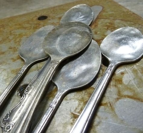 Vintage Silverware Crafts, Utensil Jewelry, Spoon Stamping, Herb Names, Spoons Diy, Cutlery Art, Silverware Crafts, Silverware Art, Spoon Crafts