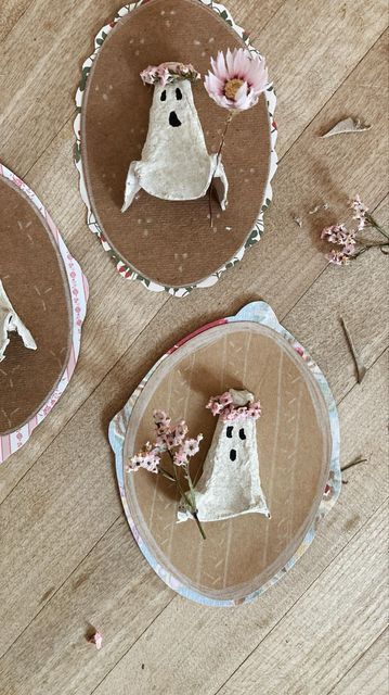 Laura Prietto on Instagram: "Egg carton ghost portraits, but make them floral 👻🌸

A perfect Halloween upcycle craft! Thank you @liddierowl for the inspo ✨ Clearly I couldn’t wait to try these out 
.
.
.
#eggcartoncrafts #recyclemeplay #recycleandplay #halloweencraft #halloweendiy #homeschooldailyapple #fantasyhasreallynolimits #ministylemag #wearethehomemakers" Egg Carton Ghost, Egg Carton Crafts, Egg Carton, Upcycled Crafts, Halloween Diy, Halloween Crafts, Ghost, Halloween, Floral