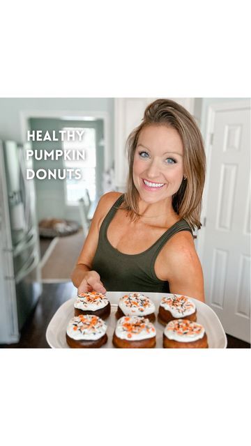 Katie Moore- Nutrition & Health Motivation on Instagram: "Drop the word “HEALTHY HALLOWEEN” and I’ll send you more of my favorite healthy halloween inspired recipes! Your whole family is going to love these baked pumpkin donuts and you’re going to love that they’re made all all natural ingredients and full of fiber and packed with protein. Drop a ❤️ if you’ll try these. Ingredients: (makes 9 donuts) 1 cup natural peanut butter 1/2 cup pumpkin purée 🎃 3 eggs 1/2 tsp baking soda 1/4 cup honey 1/2 tsp vanilla extract 1/2 tsp cinnamon 1/2 tsp ginger Pinch salt (Optional) chocolate chips Toppings: your favorite yogurt and sprinkles In a blender, combine everything except the chocolate chips and blend until well combined and then add chocolate chips and then distribute in donut pan and Katie Moore Wellness Recipes, Macro Breakfast, Katie Moore, Donut Pan, Healthy Halloween, Wellness Recipes, 3 Eggs, Protein Recipes, Healthy Pumpkin