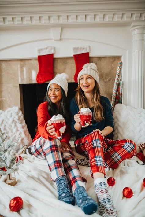 sitting in front of the fire place for holiday photos - christmas pajamas - image from www.emmasedition.com - copyright @emmasedition Christmas Pajama Pictures Friends, Friends Holiday Pictures, Christmas Picture Ideas With Friends, Holiday Friends Photos, Holiday Pajama Photo Shoot, Holiday Shoot Ideas, Christmas Friend Pictures, Christmas Pictures Best Friends, Friend Christmas Pictures