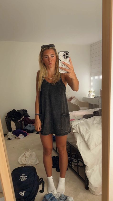 Mini Romper, Outfit Inspo Summer, Lazy Day Outfits, Cute Preppy Outfits, Athleisure Outfits, Cute Everyday Outfits, Cute Simple Outfits, Romper Dress, Basic Outfits