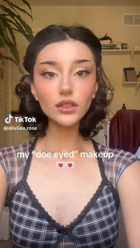 Doe Eyed Makeup, Doe Eye Makeup, Subtle Makeup, Doe Eyes, Makeup Tut, Prom Makeup, Makeup Videos, Makeup For Brown Eyes, Simple Makeup