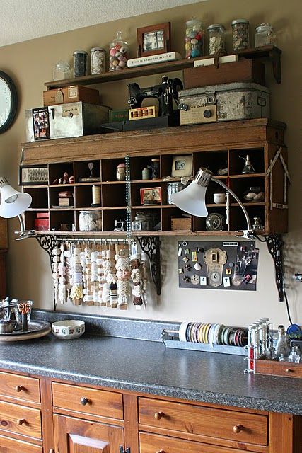 Sewing Studio Inspiration Dream Craft Room, Sewing Room Organization, Studio Organization, Casa Vintage, Scrapbook Room, Work Room, Office Crafts, Hobby Room, Craft Room Storage